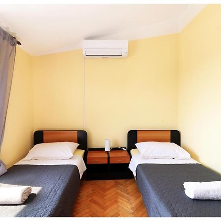Kuca Za Odmor Angelina Villa Primošten Exterior foto